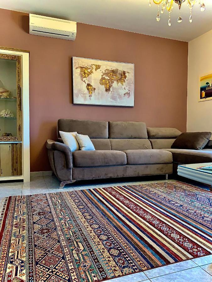 Villa Endi,A Gem Near Sibenik Unesic Kültér fotó