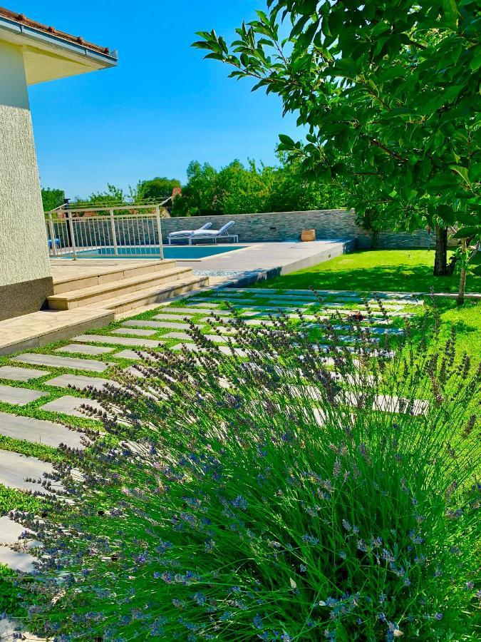 Villa Endi,A Gem Near Sibenik Unesic Kültér fotó